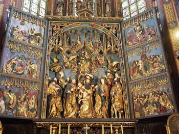 Der Veit-Stoß-Altar in der Basilika St. Marien